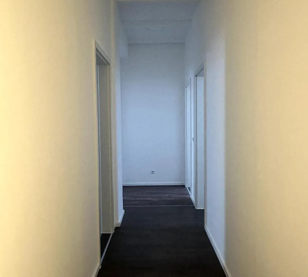 Apartment Cozy Rosy Room In Vibrant Area 4 Berlin